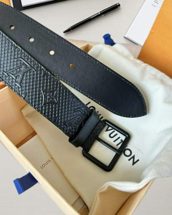 Picture of Louis Vuitton Belts _SKUfw187977541fw